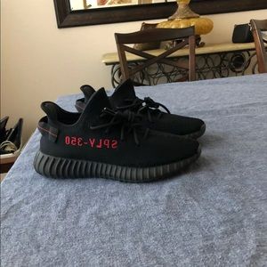Adidas Yeezy 350 boost v2 Bred. Size 10 used